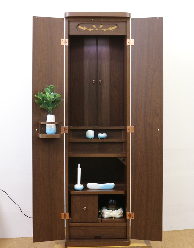 創価学会仏壇専門店桜梅桃李.comより創価学会家具調中古仏壇ニュースマイルダーク649を発売致します。