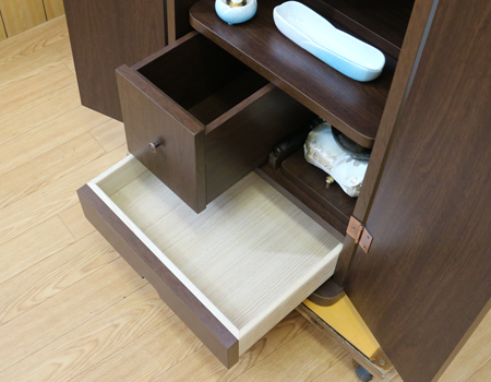 創価学会仏壇専門店桜梅桃李.comより創価学会家具調中古仏壇ニュースマイルダーク649を発売致します。