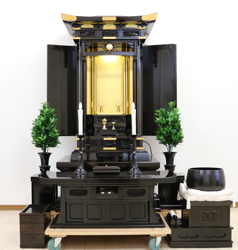 創価学会仏壇専門店桜梅桃李.comより掃除厨子型中古仏壇655鉄刀木を発売いたします。会場拠点用拠点・会場・和室に最適です。ぜひお買い得なこの機会にご検討くださいませ。