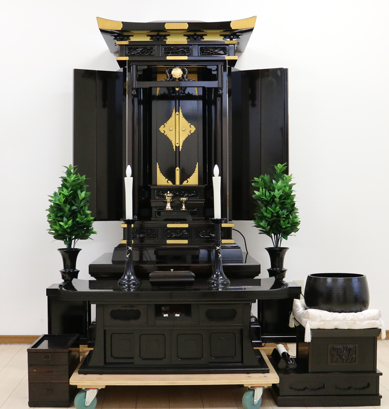 創価学会仏壇専門店桜梅桃李.comより掃除厨子型中古仏壇655鉄刀木を発売いたします。会場拠点用拠点・会場・和室に最適です。ぜひお買い得なこの機会にご検討くださいませ。