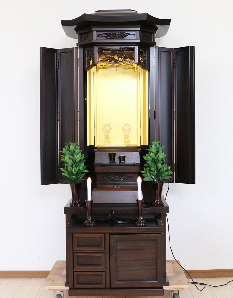 創価学会厨子型収納仏壇　金剛堂　中古655　創価学会仏壇専門店桜梅桃李.comより発売いたします。