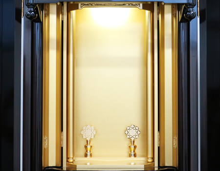 創価学会仏壇専門店桜梅桃李.comより掃除厨子型中古仏壇655鉄刀木を発売いたします。会場拠点用拠点・会場・和室に最適です。ぜひお買い得なこの機会にご検討くださいませ。