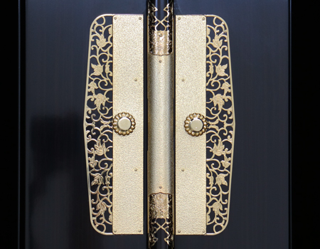 創価学会仏壇専門店桜梅桃李.comより厨子型中古仏壇660本三方会館型黒檀を発売いたします。 和室・洋室・拠点・男子部拠点にも最適です。