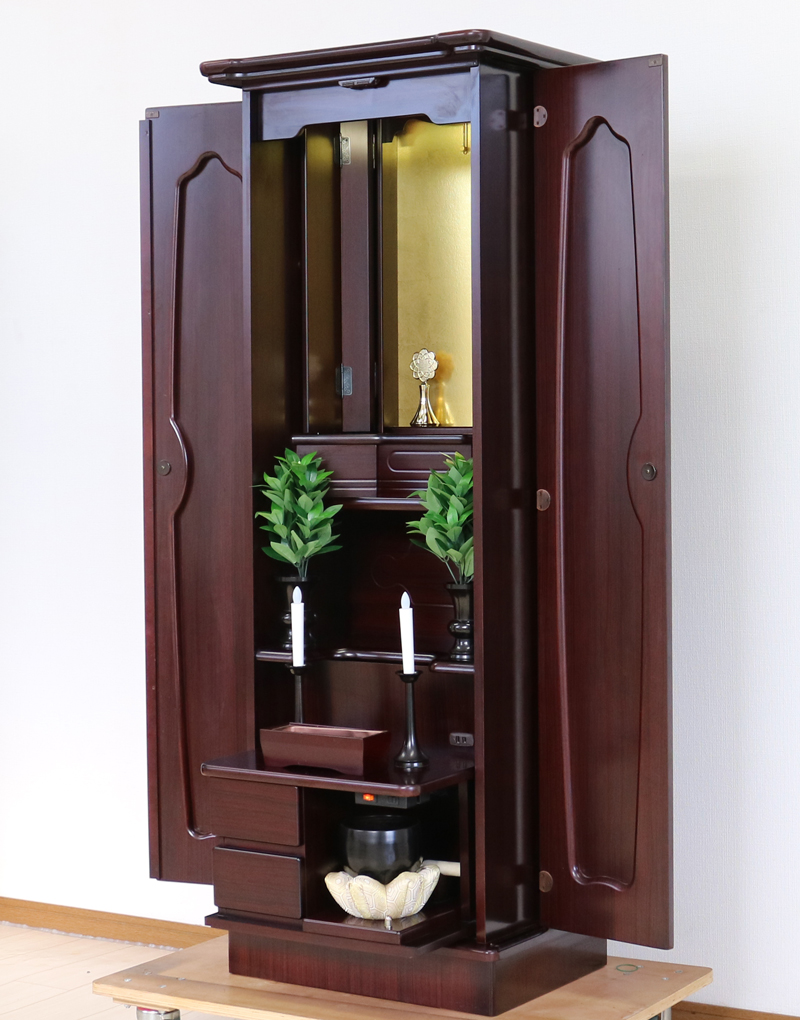 創価学会仏壇買取専門店桜梅桃李.comより家具調電動中古仏壇661の発売を致します。こちらのお仏壇は、クリーニングメンテナンス・電動機械の調整済みです。