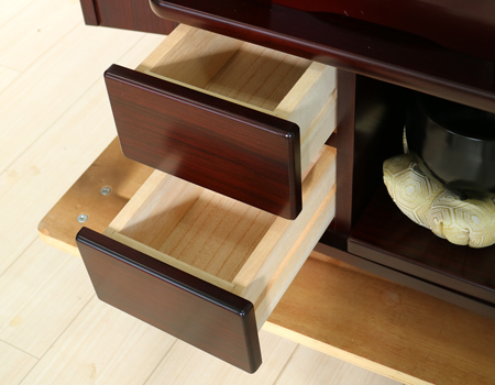 創価学会仏壇買取専門店桜梅桃李.comより家具調電動中古仏壇661の発売を致します。こちらのお仏壇は、クリーニングメンテナンス・電動機械の調整済みです。