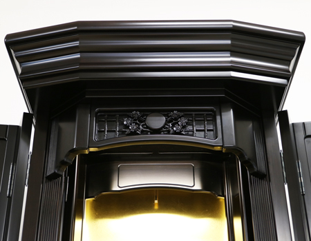 桜梅桃李.comより創価学会厨子型中古仏壇668徳島仏壇を発売いたします。黒檀でできた高級徳島の厨子型中古仏壇です。  和室・拠点に最適です。