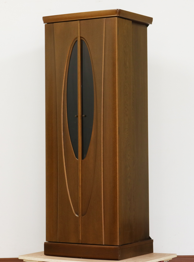 創価学会仏壇販売,SGI仏壇,創価仏壇全国通販,家具調仏壇販売,創価中古仏壇販売,創価仏壇買取,仏壇処分,創価仏壇修理,仏壇のリサイクル, 創価学会仏壇の問題解決,創価仏壇のご相談,創価仏壇のメンテンナンス,創価仏壇買い替え,創価仏壇下取り,創価仏壇引取,型落ち仏壇,アウトレット仏壇,格安仏壇, 桜梅桃李.comより創価学会厨子型中古仏壇672　発売いたします。こちらのお仏壇は特装ご本尊様ご安置可能です。