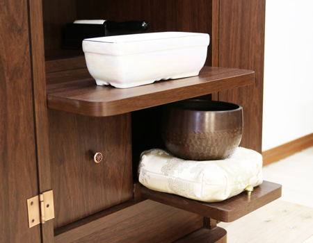 創価学会仏壇専門店桜梅桃李.comより創価学会家具調中古仏壇ニュースマイルダーク678を発売致します。