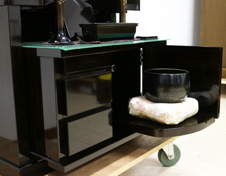 桜梅桃李.comより創価学会厨子型中古仏壇681を発売いたします。