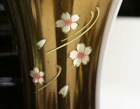 桜梅桃李.comより創価学会厨子型中古仏壇681を発売いたします。