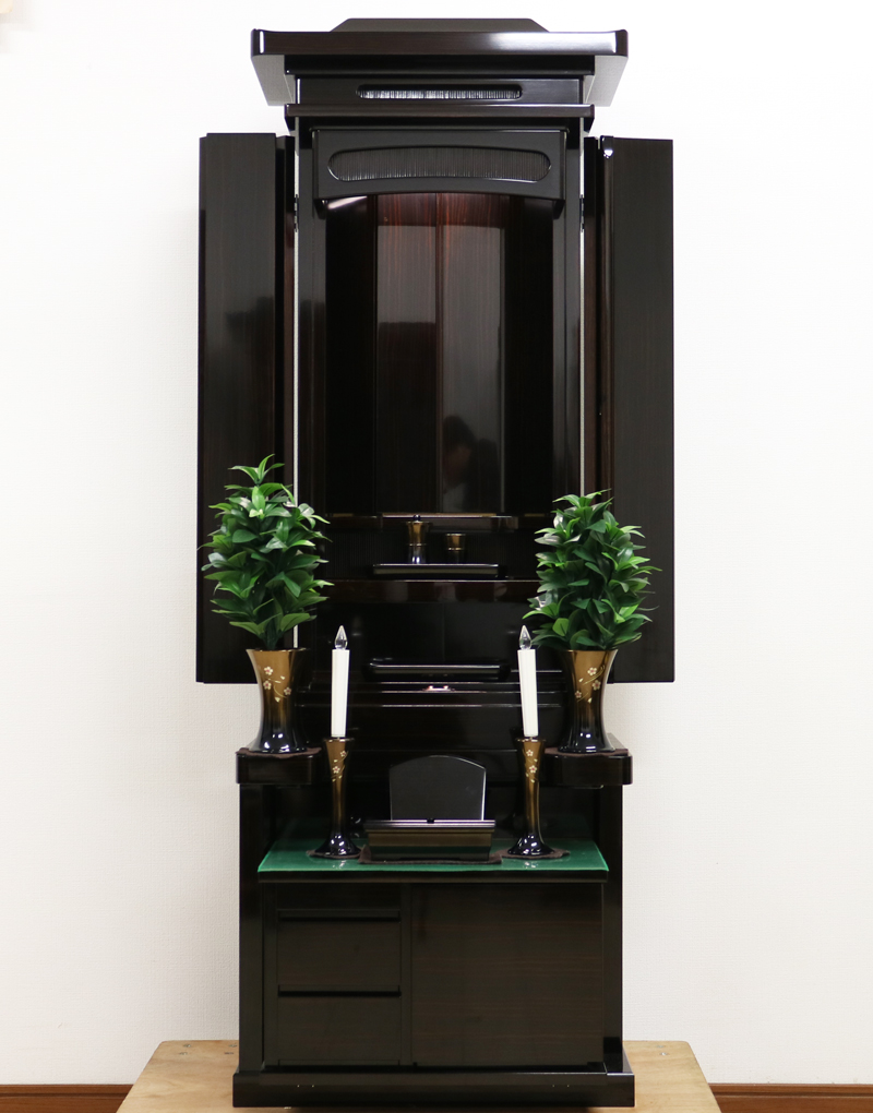 桜梅桃李.comより創価学会厨子型中古仏壇681を発売いたします。