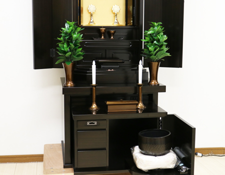 桜梅桃李.comより創価学会厨子型中古仏壇685を発売いたします。