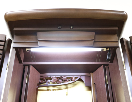 明るい照明付き