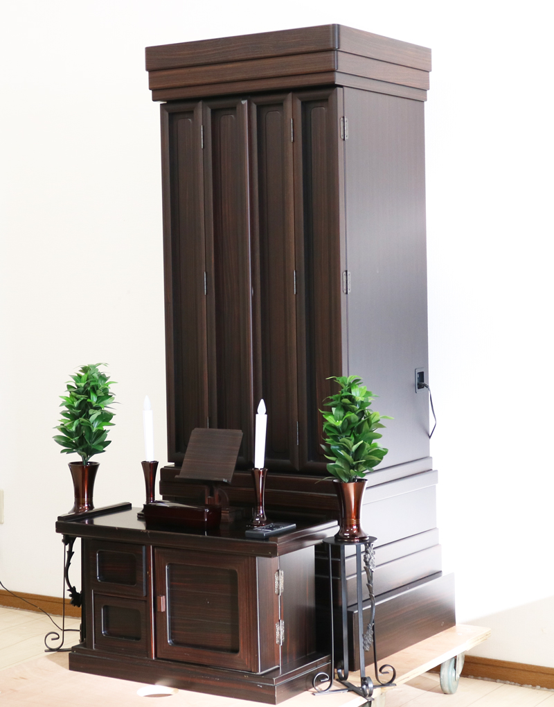 創価学会厨子型中古仏壇692 金剛堂仏具一式付き 創価学会仏壇専門店桜梅桃李.comより発売業界最安値・激安販売中です。