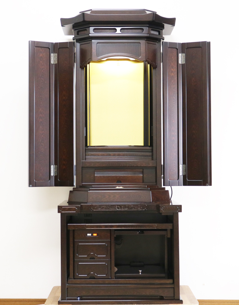 創価学会仏壇専門店桜梅桃李.comより厨子型中古仏壇694を発売いたします。会場拠点用拠点・会場・和室に最適です。男子部にも大変人気の商品となっております。ぜひお買い得なこの機会にご検討くださいませ。傷等もあまりなく、中古商品としても優良です。