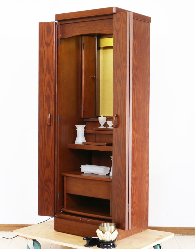 創価学会仏壇専門店桜梅桃李.comより創価学会家具調中古仏壇695を発売致します。