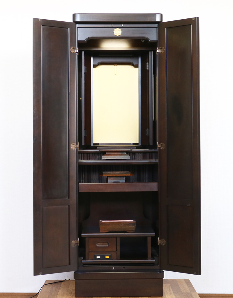 創価学会仏壇専門店桜梅桃李.comより創価学会家具調中古仏壇696を発売いたします