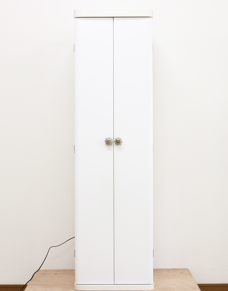 創価学会仏壇専門店桜梅桃李.comより創価学会家具調中古仏壇698ニュースマイルホワイト電動を発売致します。電動扉・LED照明・引き出し2箇所