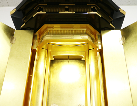  創価学会仏壇専門店桜梅桃李.comより創価学会厨子型中古仏壇700を発売致します。   創価学会仏壇専門店桜梅桃李.comより創価学会厨子型中古仏壇700を発売致します。