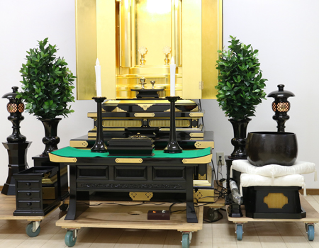  創価学会仏壇専門店桜梅桃李.comより創価学会厨子型中古仏壇700を発売致します。   創価学会仏壇専門店桜梅桃李.comより創価学会厨子型中古仏壇700を発売致します。