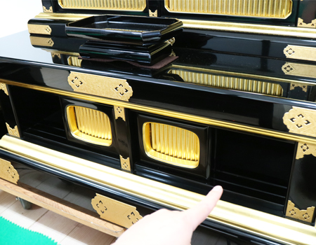  創価学会仏壇専門店桜梅桃李.comより創価学会厨子型中古仏壇700を発売致します。   創価学会仏壇専門店桜梅桃李.comより創価学会厨子型中古仏壇700を発売致します。