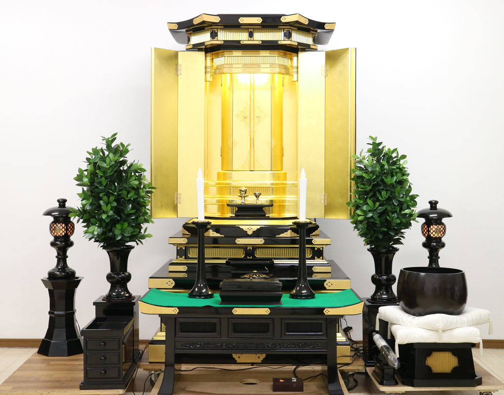 創価学会仏壇専門店桜梅桃李.comより創価学会厨子型中古仏壇700を発売致します。