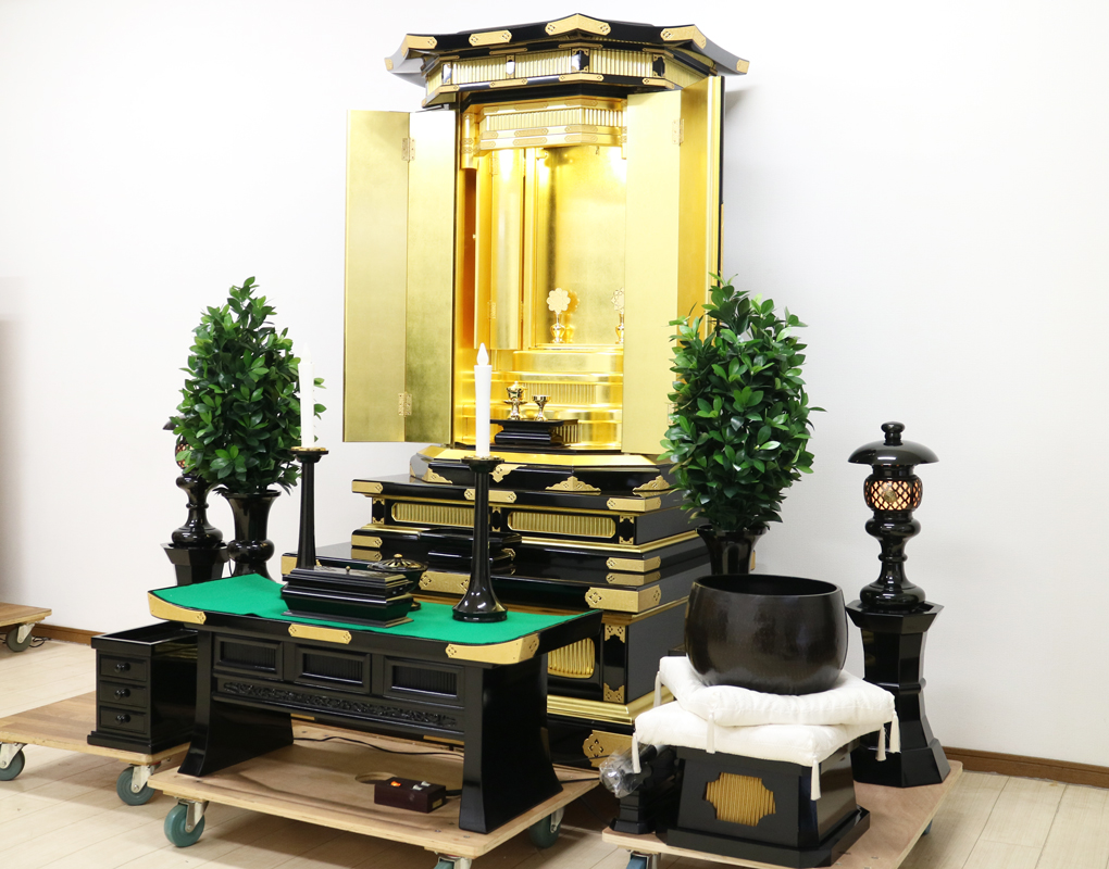 創価学会仏壇専門店桜梅桃李.comより創価学会厨子型中古仏壇700を発売致します。