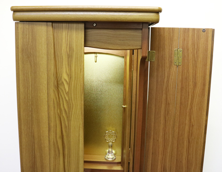 創価学会仏壇専門店桜梅桃李.comより創価学会家具調中古仏壇704を発売致します。