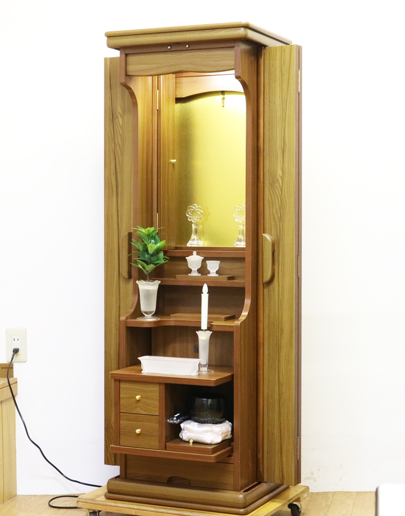 創価学会仏壇専門店桜梅桃李.comより創価学会家具調中古仏壇704を発売致します。