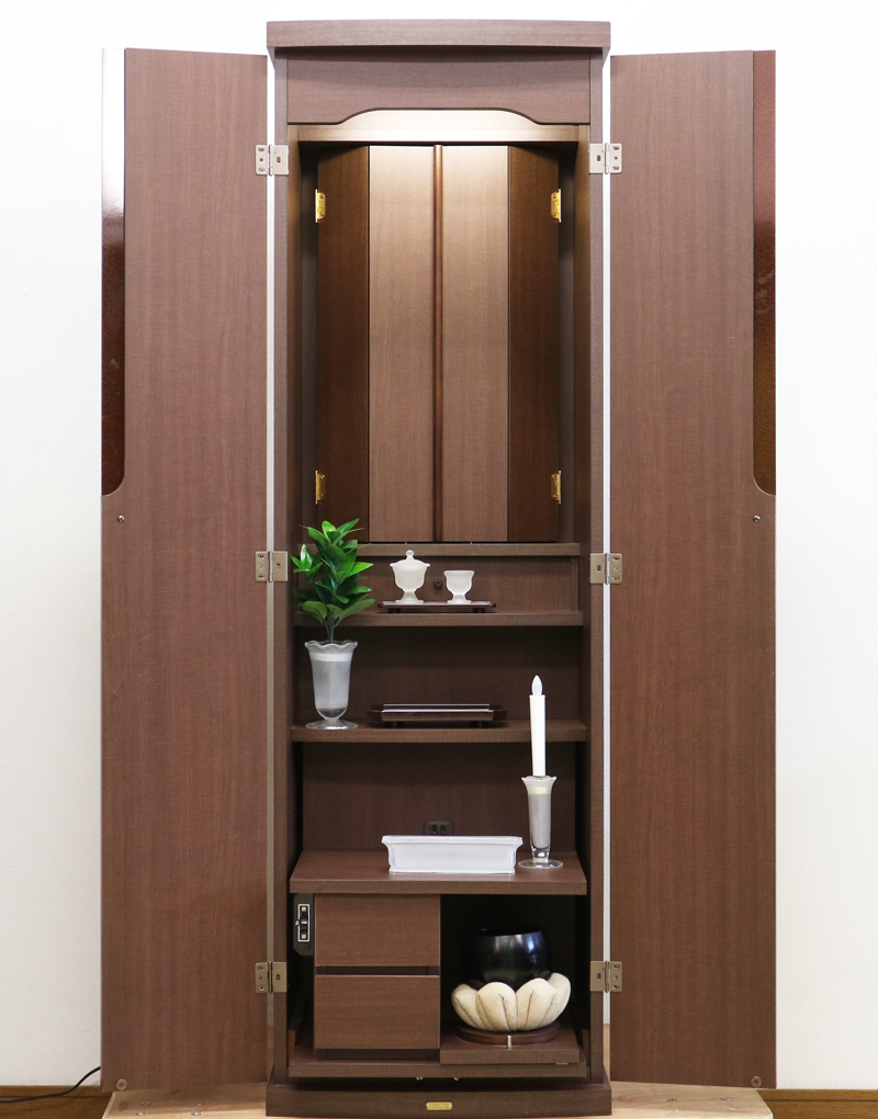 創価学会仏壇専門店桜梅桃李.comより創価学会家具調電動中古仏壇706金剛堂ブラウンを発売を致します。