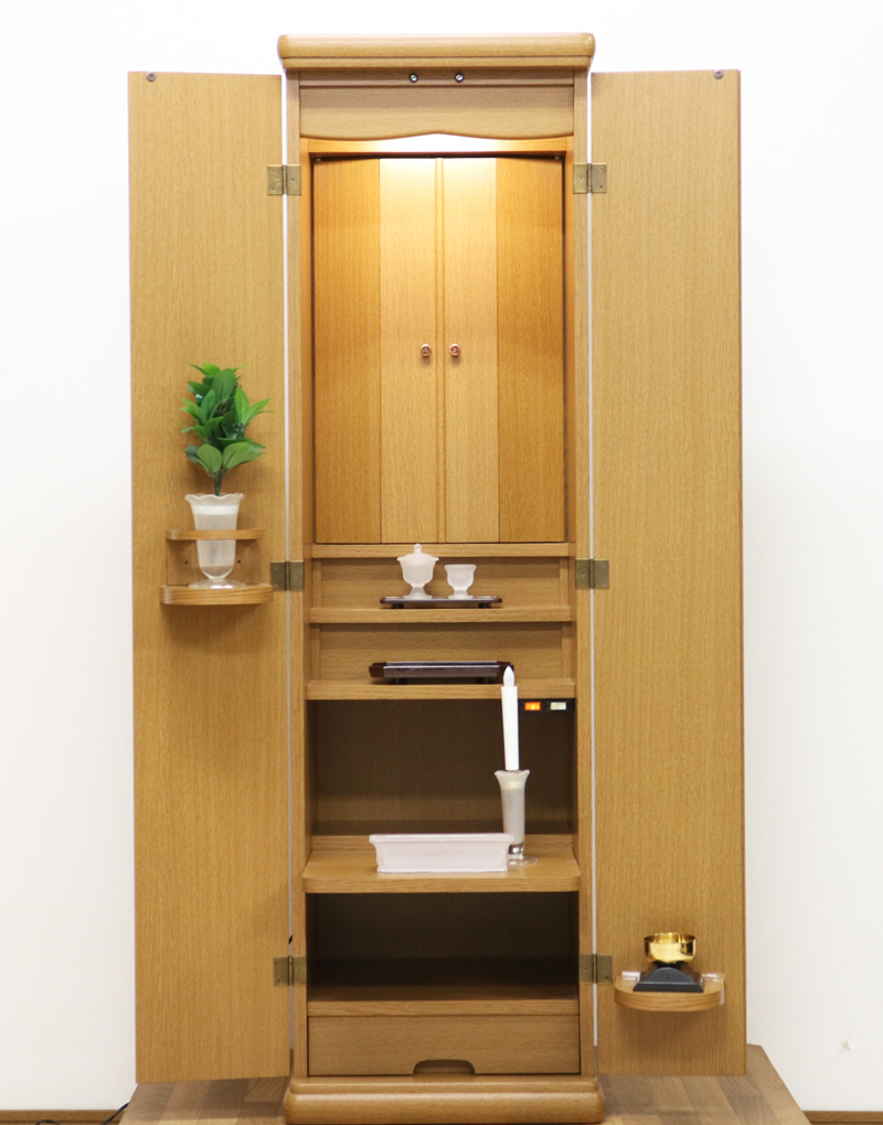 創価学会仏壇専門店桜梅桃李.comより創価学会 家具調中古仏壇708リオを発売致します。