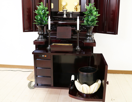 創価学会仏壇専門店桜梅桃李.comより創価学会厨子型中古仏壇714紫檀を発売致します。