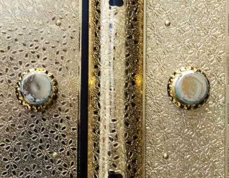 創価学会仏壇専門店桜梅桃李.comより創価学会厨子型中古仏壇714紫檀を発売致します。