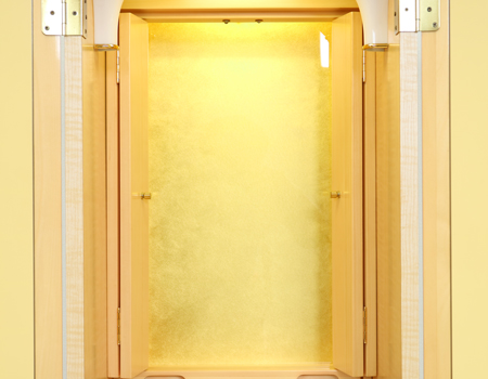 創価学会仏壇専門店桜梅桃李.comより創価学会家具調中古仏壇714アクリル厨子手動を発売致します。