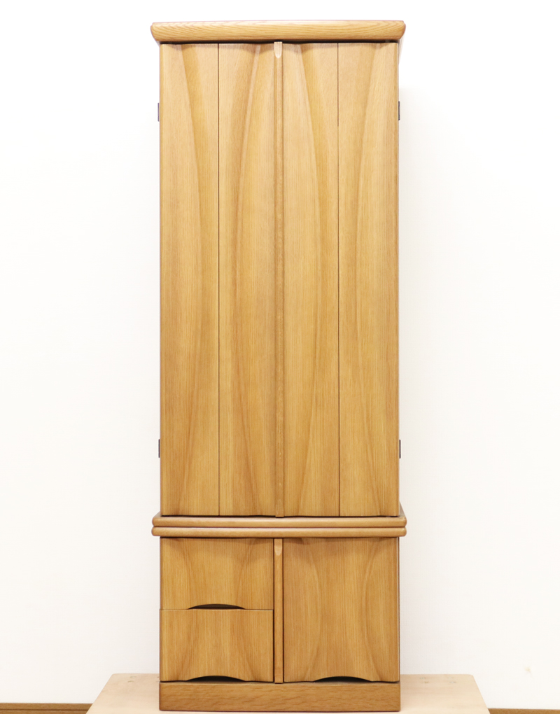 金剛堂製の二段重ねの家具調電動仏壇です。製品名 	創価学会　家具調電動中古仏壇726金剛堂製 設置 和室・洋室・拠点にも最適です 。