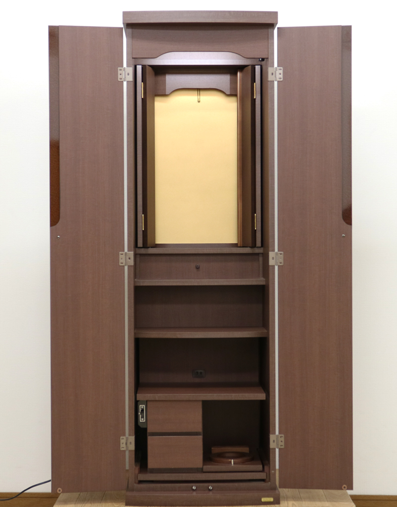 創価学会仏壇専門店桜梅桃李.comより創価学会家具調電動中古仏壇730金剛堂ブラウンを発売を致します。