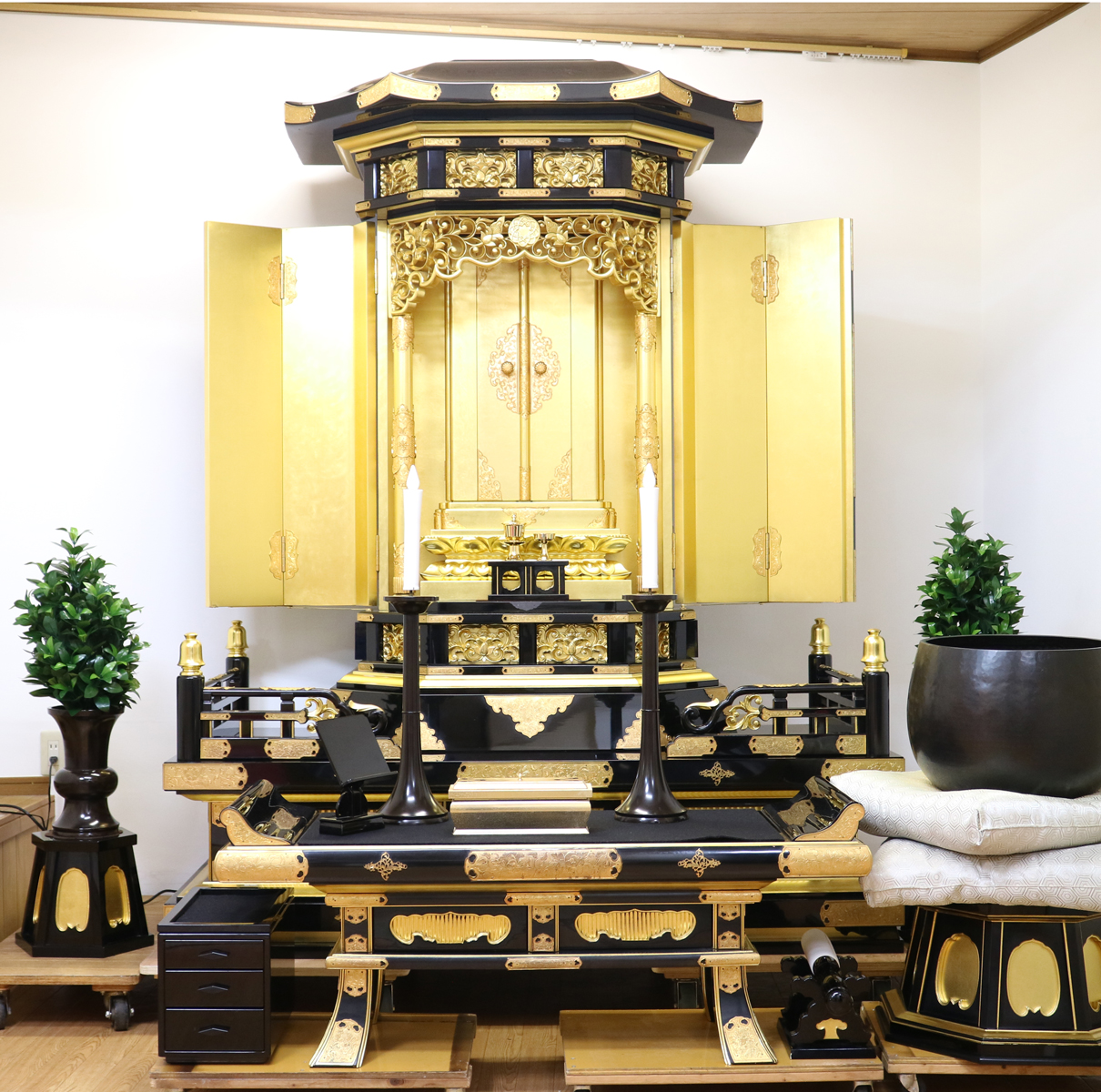 創価学会仏壇販売,SGI仏壇,創価仏壇全国通販,家具調仏壇販売,創価中古仏壇販売,創価仏壇買取,仏壇処分,創価仏壇修理,仏壇のリサイクル,仏壇用耐震キット,桜梅桃李.com,おうばいとうり,オウバイトウリ, 創価学会仏壇の問題解決,創価仏壇のご相談,創価仏壇のメンテンナンス,創価仏壇買い替え,創価仏壇下取り,創価仏壇引取,型落ち仏壇,アウトレット仏壇,格安仏壇,オリジナル仏壇,オーダーメイド,金箔お厨子,購入者様からの声,春,念珠,子部,婦人部,信濃町,誓願,大聖堂,金剛堂,5.5尺,最安値,