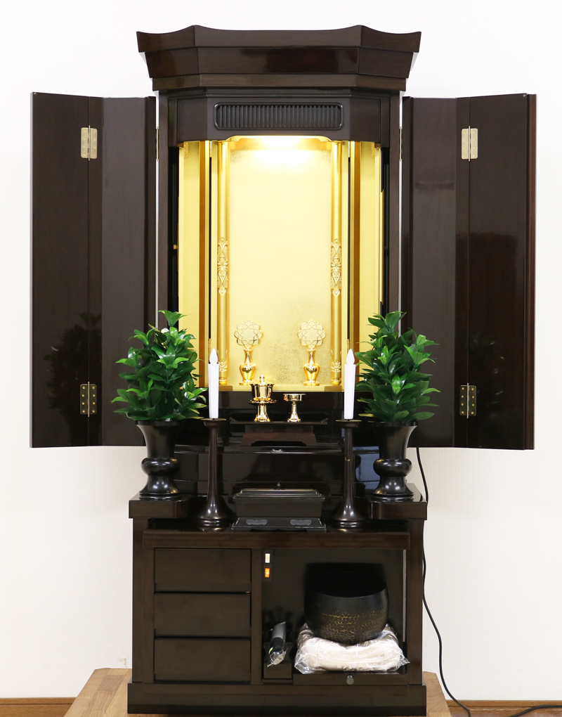 創価学会仏壇専門店桜梅桃李.comより創価学会厨子型中古仏壇B749を発売致します。