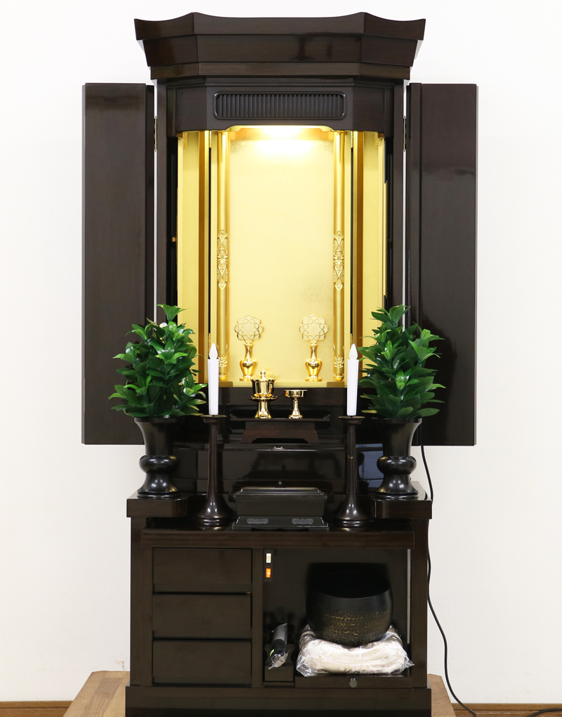 創価学会仏壇専門店桜梅桃李.comより創価学会厨子型中古仏壇B749を発売致します。