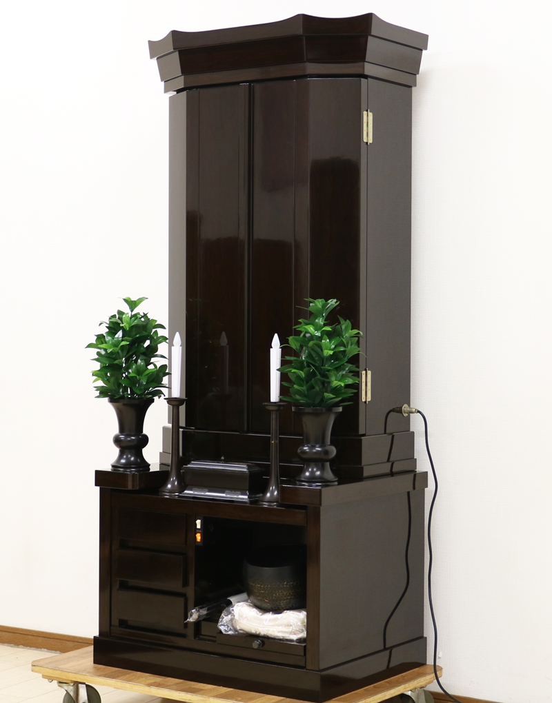 創価学会仏壇専門店桜梅桃李.comより創価学会厨子型中古仏壇B749を発売致します。