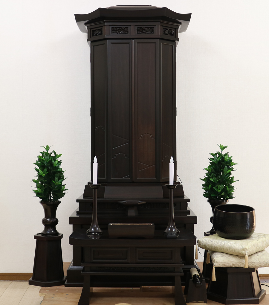 創価学会仏壇専門店桜梅桃李.comより創価学会厨子型経机付き中古仏壇757金剛堂桜を発売致します。