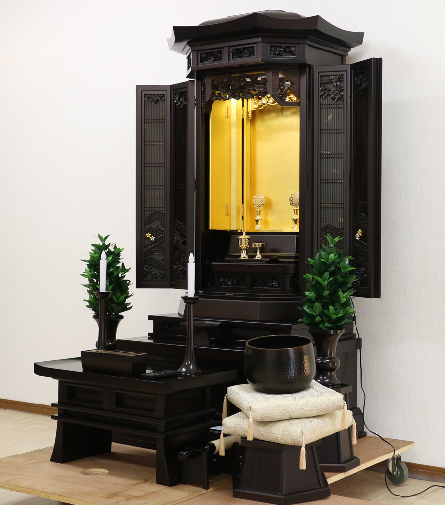 創価学会仏壇専門店桜梅桃李.comより創価学会厨子型経机付き中古仏壇757金剛堂桜を発売致します。