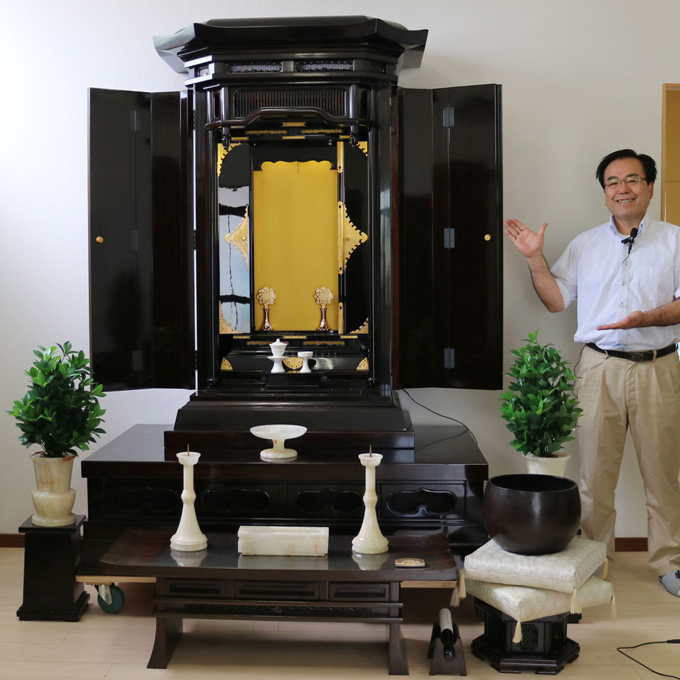 創価学会中古仏壇　厨子型　B555　創価学会仏壇専門店桜梅桃李.com拠点会場に。激安最安値で販売中です