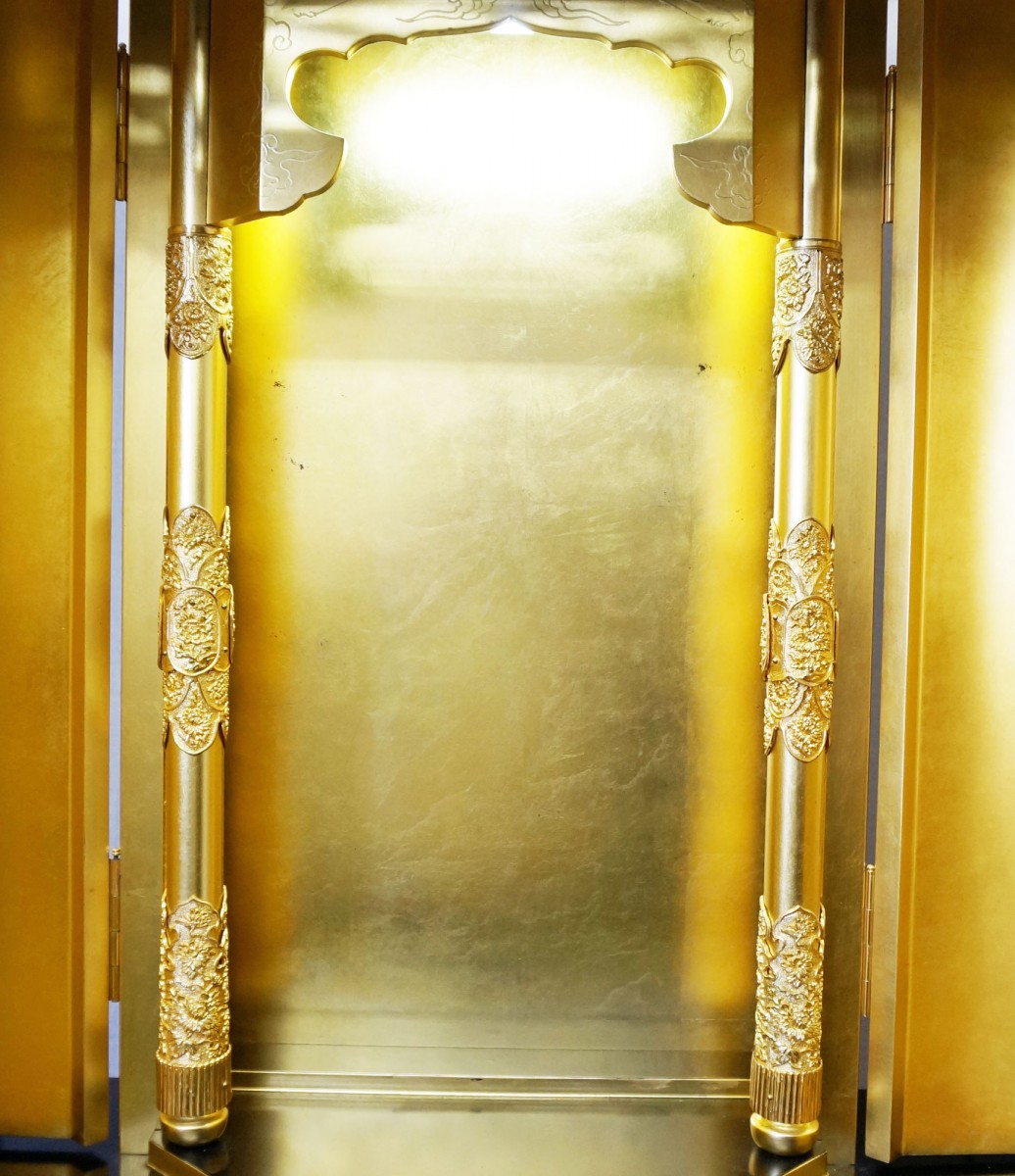 総粉、金箔の厨子 仏壇内仏入れ 総粉、金箔の厨子 仏壇内仏入れ