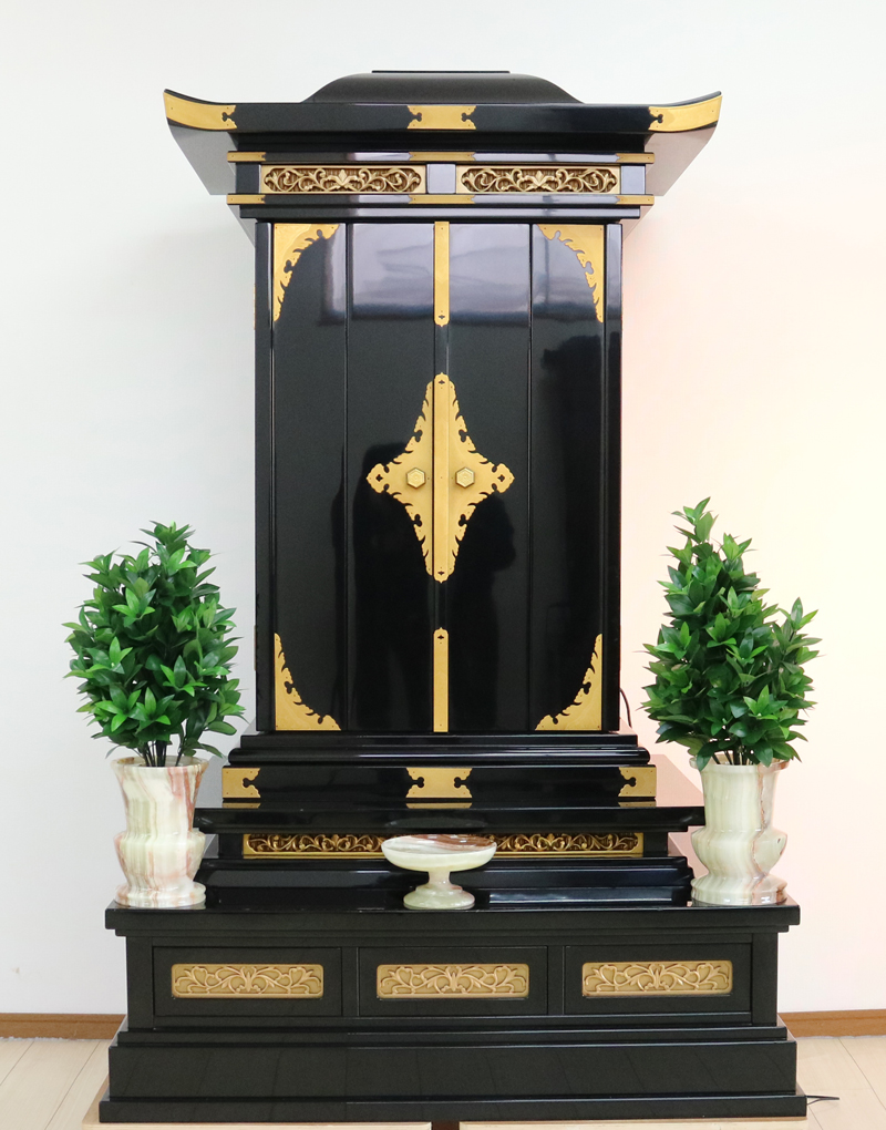 創価学会厨子型収納仏壇中古601 黒塗り 拠点に最適です。創価学会仏壇専門店桜梅桃李.comより、創価学会仏壇最安値で発売させていただきます。　会場・拠点・最安値・激安・訳アリ・SGI仏壇