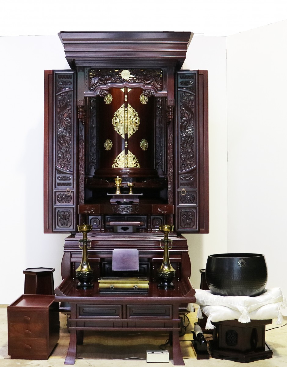 創価学会仏壇専門店桜梅桃李.comよりKB009紫檀を発売いたします。会場拠点用拠点・会場・和室に最適です。ぜひお買い得なこの機会にご検討くださいませ。