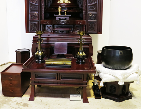 創価学会仏壇専門店桜梅桃李.comよりKB009紫檀を発売いたします。会場拠点用拠点・会場・和室に最適です。ぜひお買い得なこの機会にご検討くださいませ。