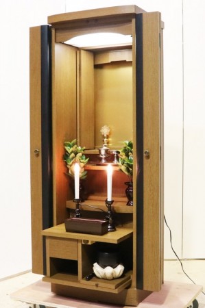 創価学会家具調中古仏壇　K003　特装ご本尊様ご安置可能です。