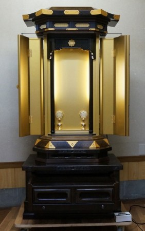 創価学会中古仏壇303　厨子型タガヤ電動式仏壇