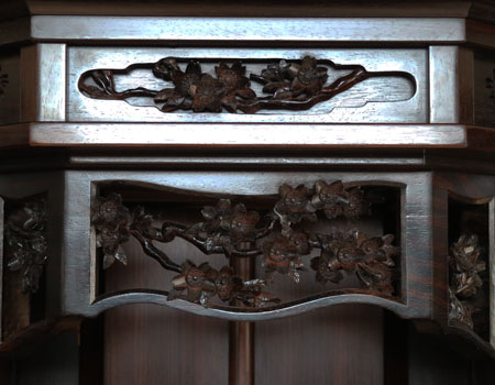 創価学会　厨子型伝統中古仏壇　540　さくら彫刻　黒檀